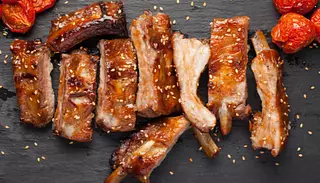 Costillas de Cerdo en Salsa de Piña